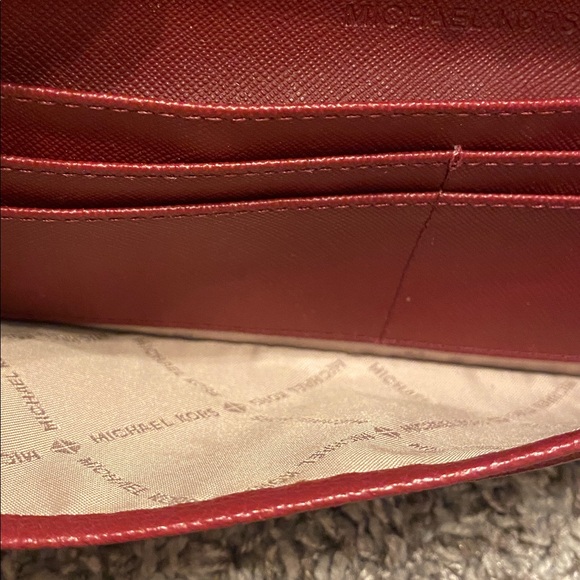 Michael Kors wallet - Picture 4 of 6
